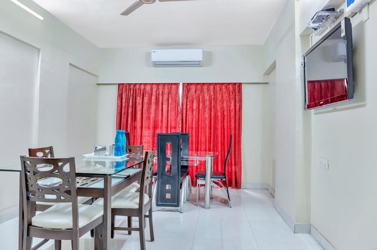 Konark Apartment Malad ภายนอก รูปภาพ
