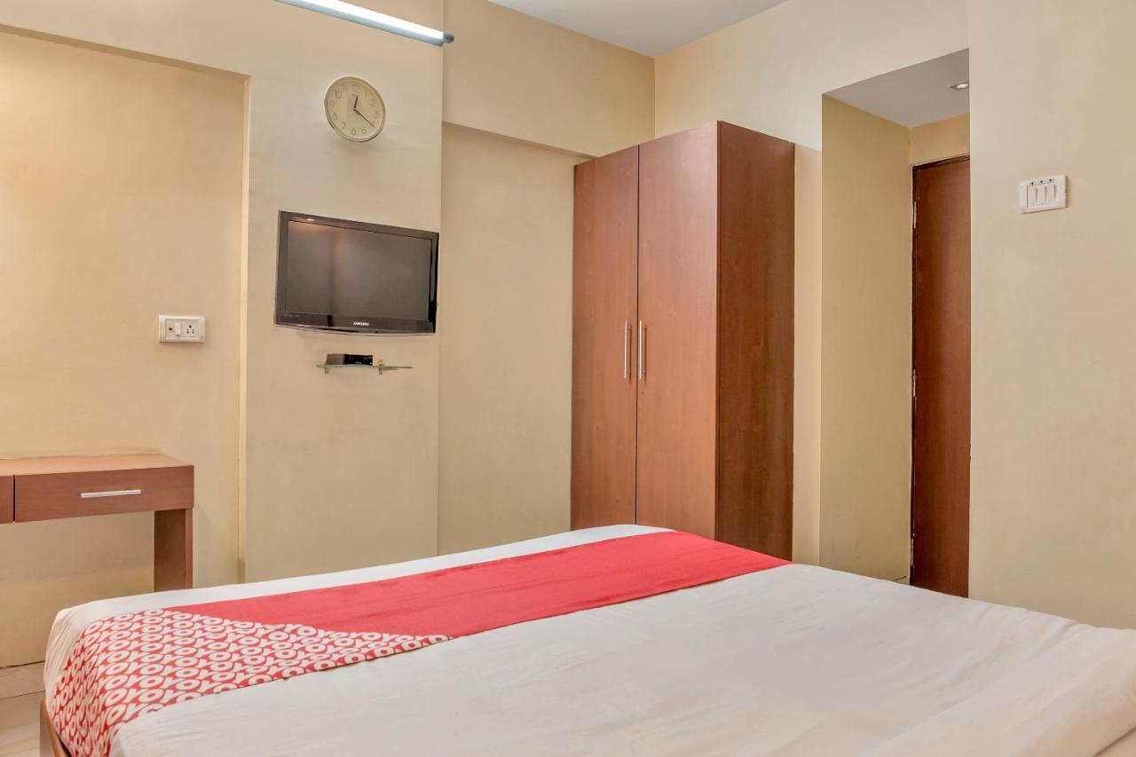 Konark Apartment Malad ภายนอก รูปภาพ