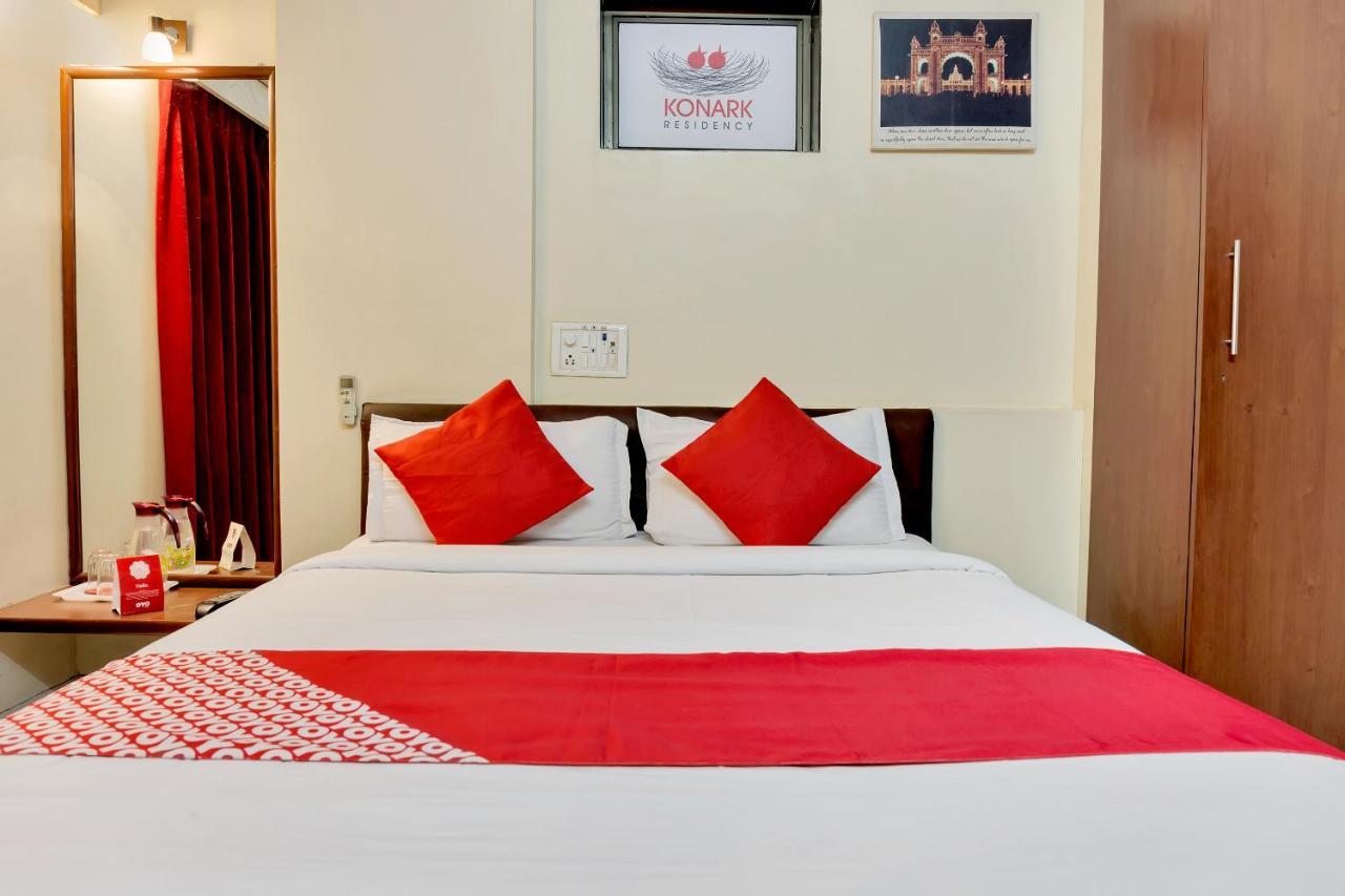 Konark Apartment Malad ภายนอก รูปภาพ