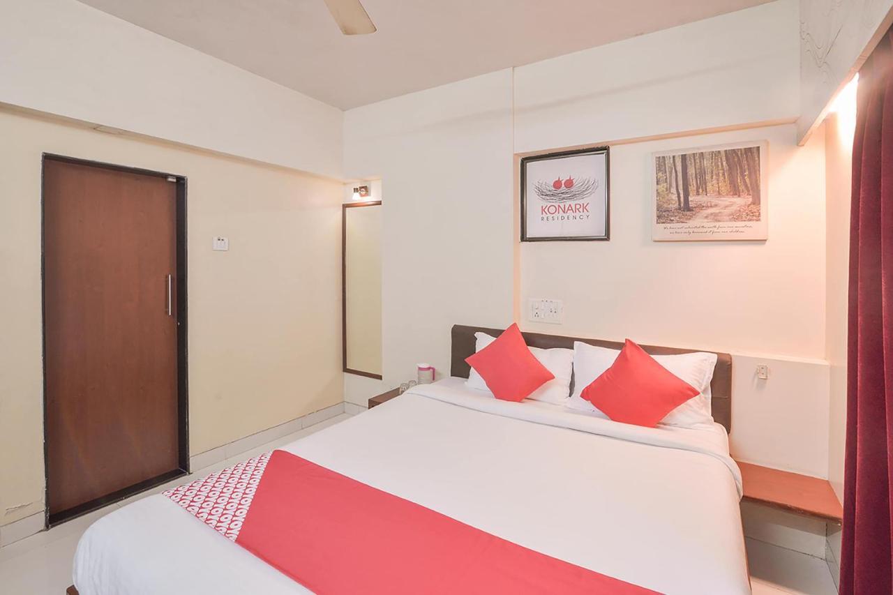 Konark Apartment Malad ภายนอก รูปภาพ