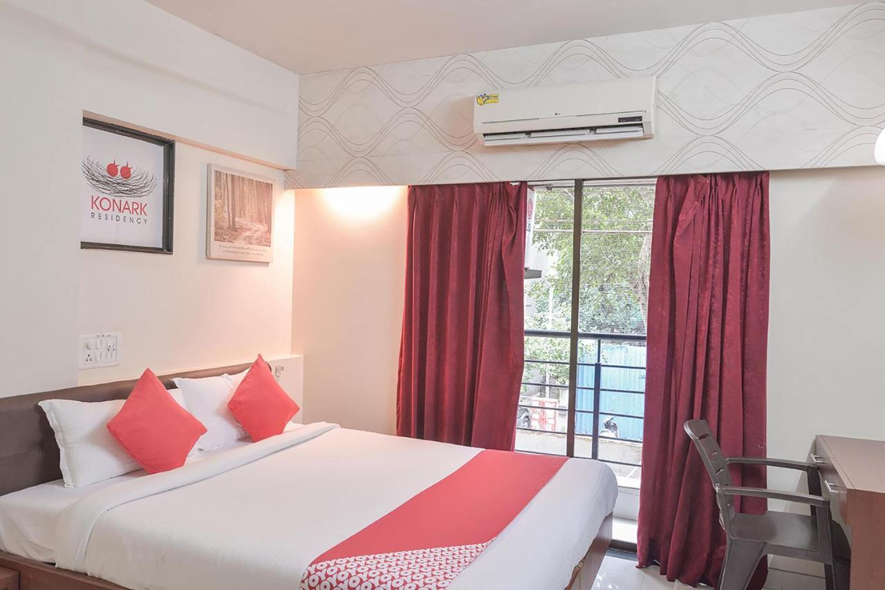 Konark Apartment Malad ภายนอก รูปภาพ